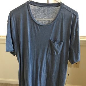 Men’s Hollister Tee